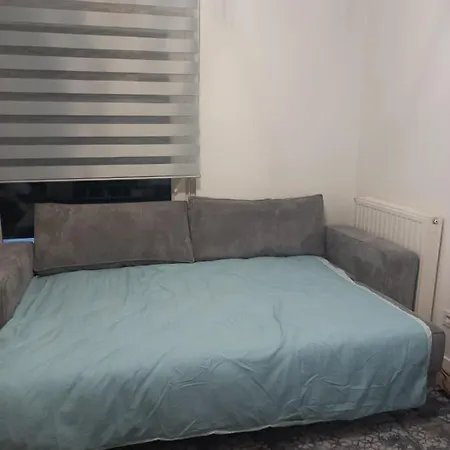 Dans Un Duplexe Proche De Paris Apartment Saint-Ouen (Seine-Saint-Denis)